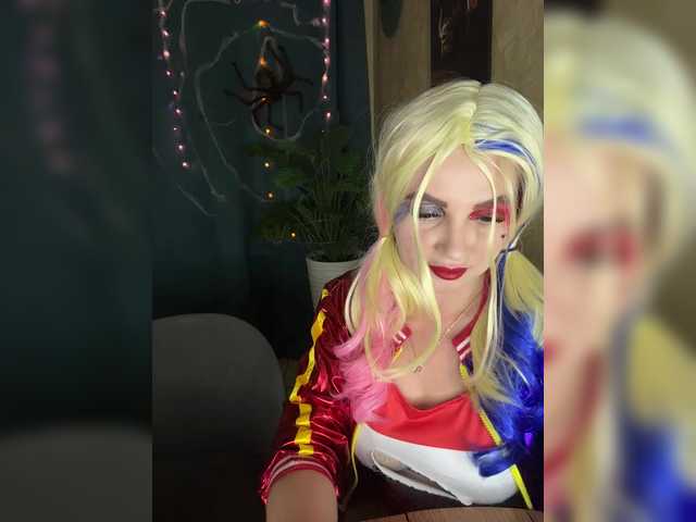 Masturbate to SladenkieVmeste, they want to masturbate for you SladenkieVmeste from BongaCams