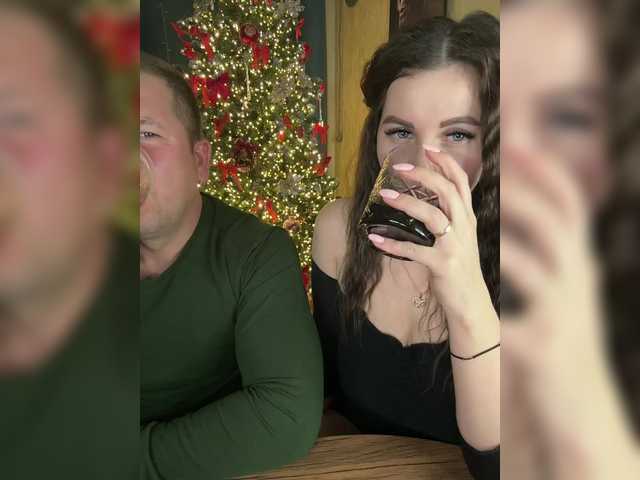 SladenkieVmeste's BongaCams show and profile