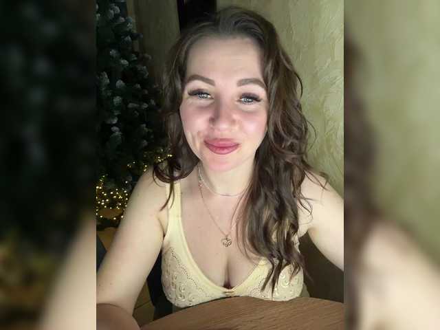 SladenkieVmeste's BongaCams show and profile