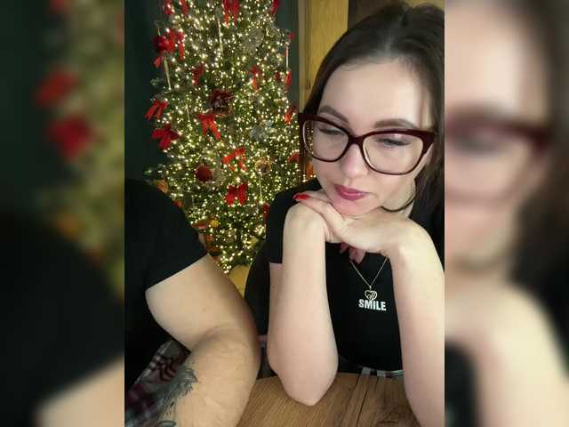 SladenkieVmeste's BongaCams show and profile