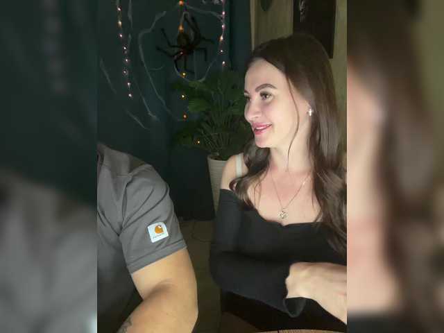 SladenkieVmeste from BongaCams