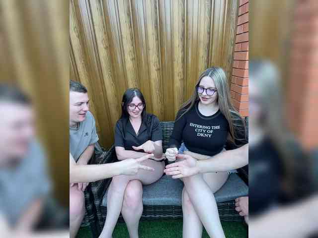 SladenkieVmeste webcam