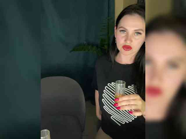 nude live web cam SladenkieVmeste