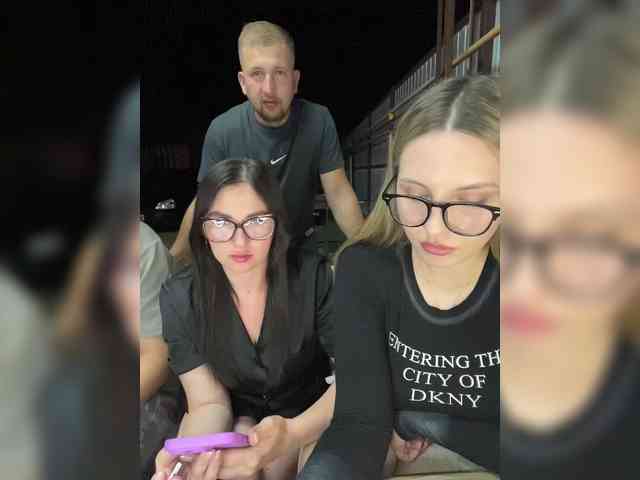 adult online chat SladenkieVmeste