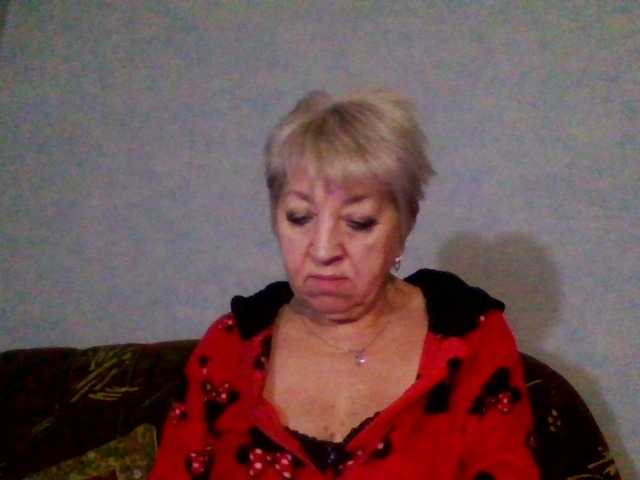 AnjelElinor's BongaCams show and profile