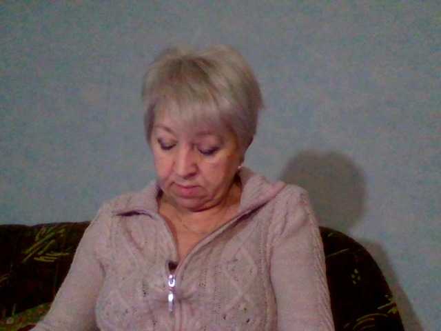 AnjelElinor's BongaCams show and profile