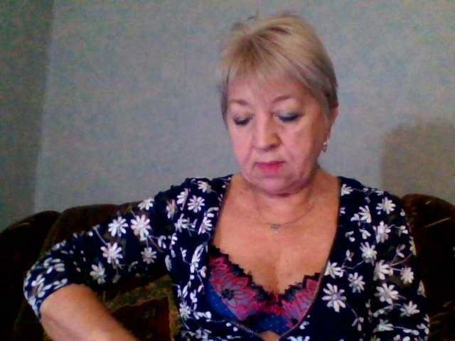 AnjelElinor's BongaCams show and profile