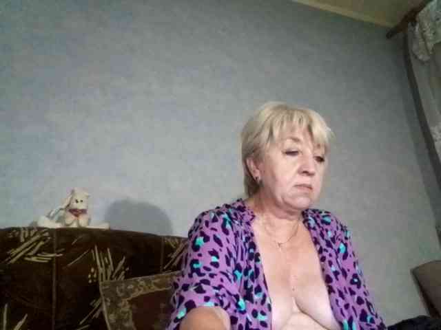 AnjelElinor webcam