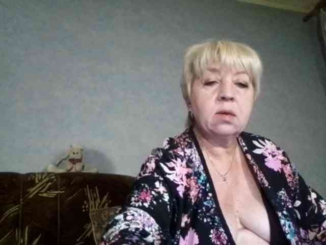 AnjelElinor webcam