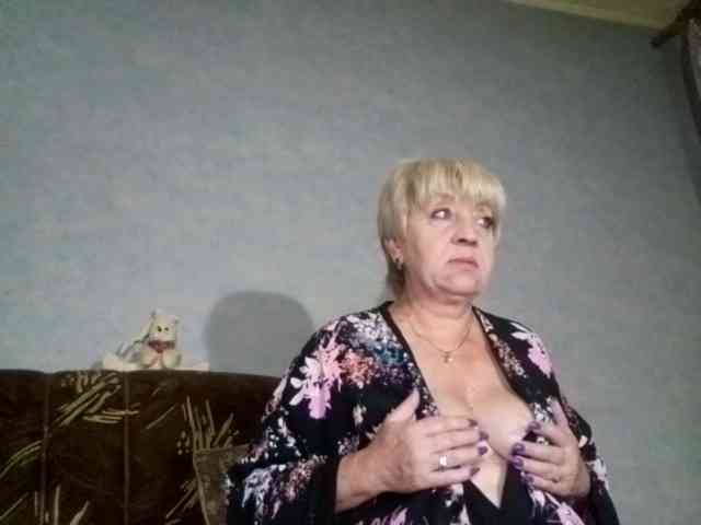 Модель: AnjelElinor
