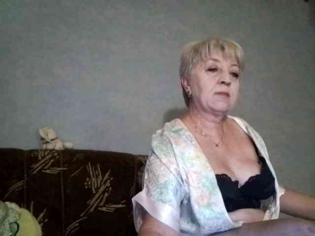 AnjelElinor webcam