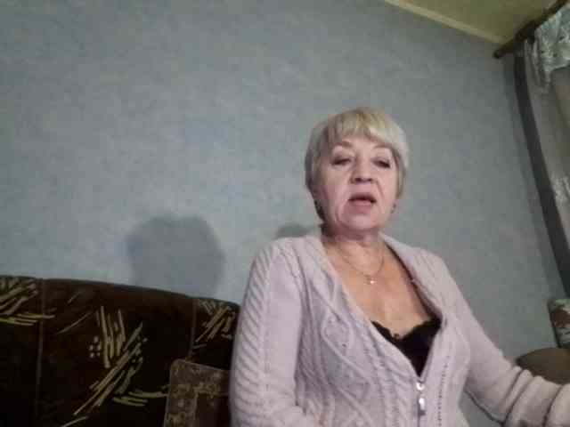 AnjelElinor webcam