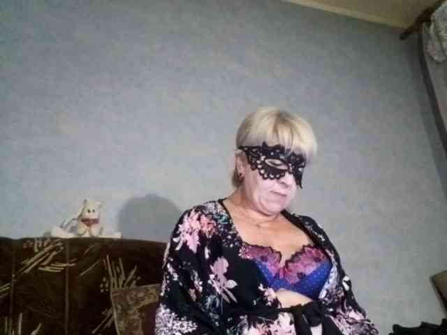 Модель: AnjelElinor