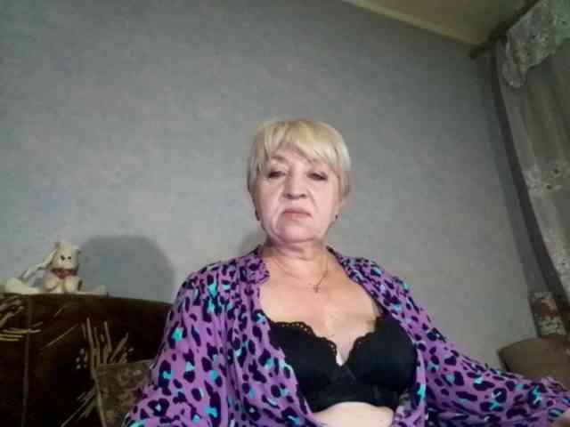 AnjelElinor webcam