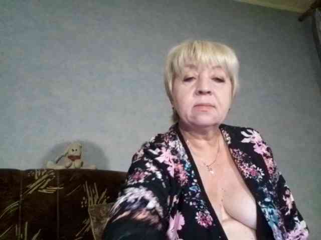 AnjelElinor webcam