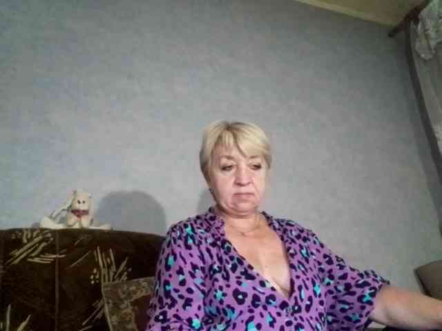 AnjelElinor webcam