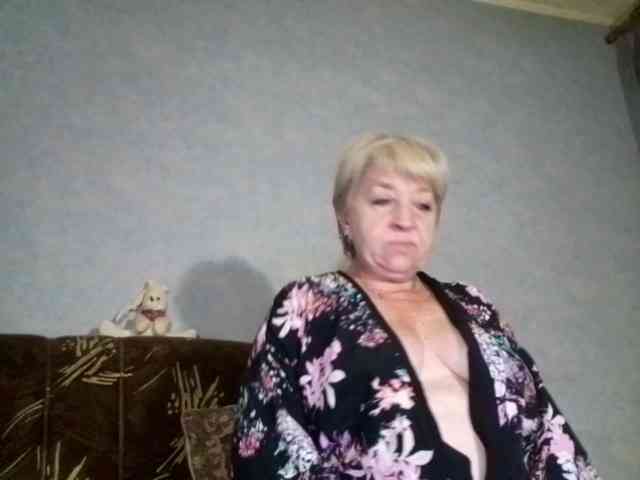 AnjelElinor webcam