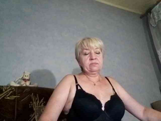 AnjelElinor webcam