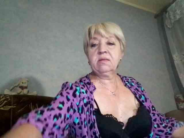 AnjelElinor webcam