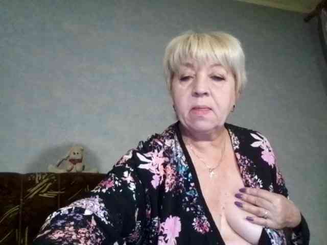 AnjelElinor webcam