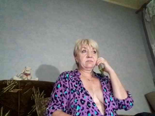 AnjelElinor webcam