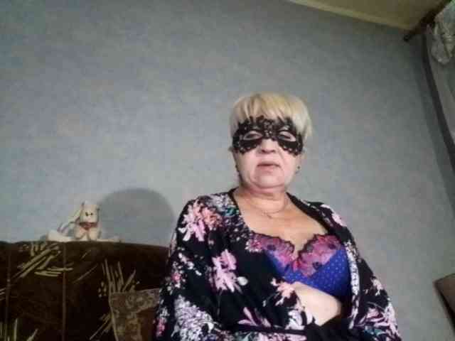 AnjelElinor webcam