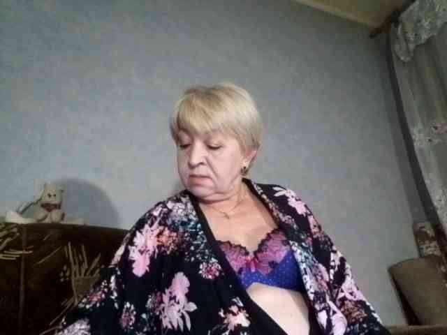 AnjelElinor webcam