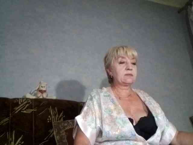 AnjelElinor webcam