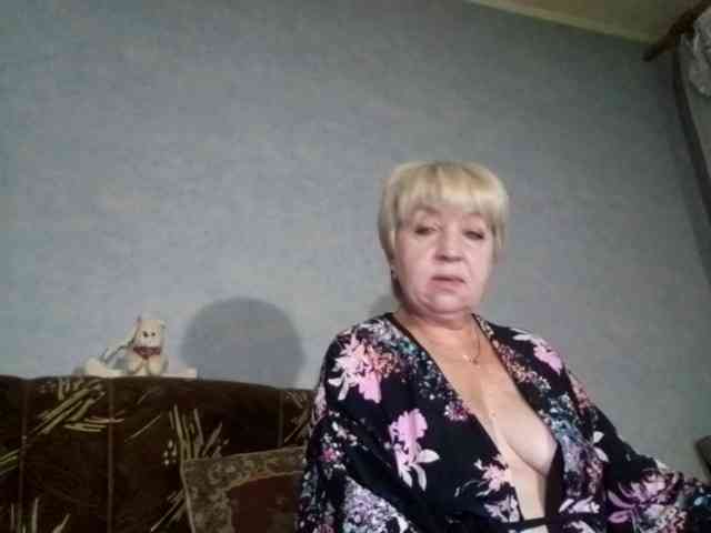 AnjelElinor webcam