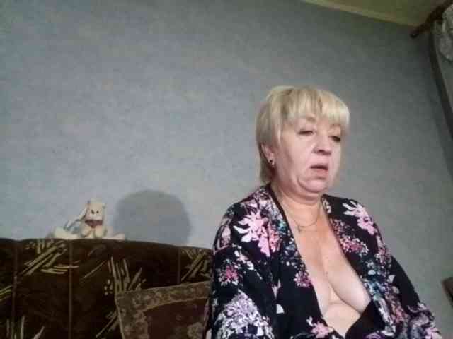 AnjelElinor webcam