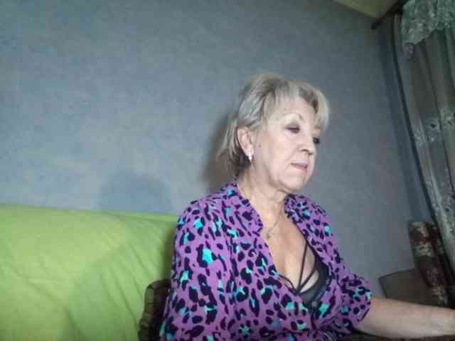 AnjelElinor AnjelElinor