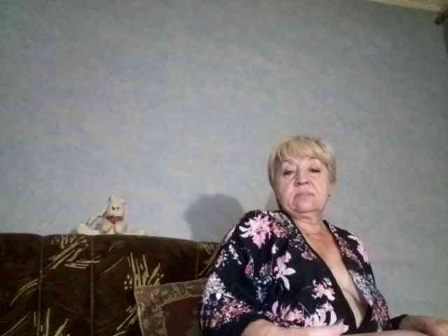 Модель: AnjelElinor