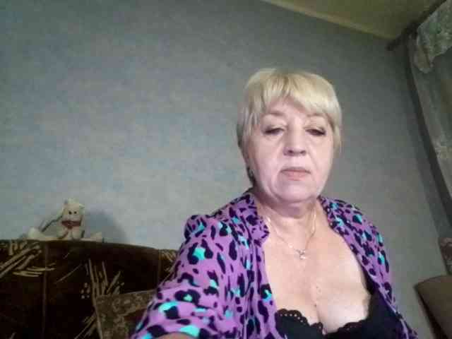 AnjelElinor webcam