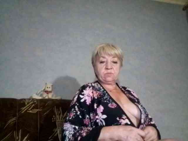 AnjelElinor webcam