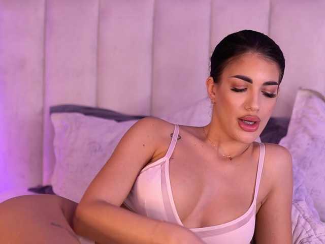 Sex chat gratuit in direct cu RaisaKali pe BongaCams