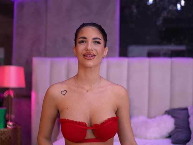 Sex chat gratuit in direct cu RaisaKali pe BongaCams