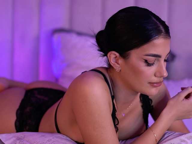 Sex chat gratuit in direct cu RaisaKali pe BongaCams