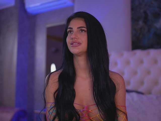Sex chat gratuit in direct cu RaisaKali pe BongaCams