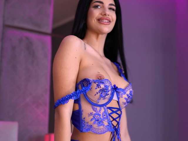 Sex chat gratuit in direct cu RaisaKali pe BongaCams