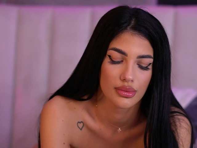 Sex chat gratuit in direct cu RaisaKali pe BongaCams