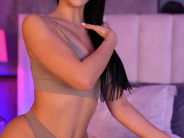 Sex chat gratuit in direct cu RaisaKali pe BongaCams