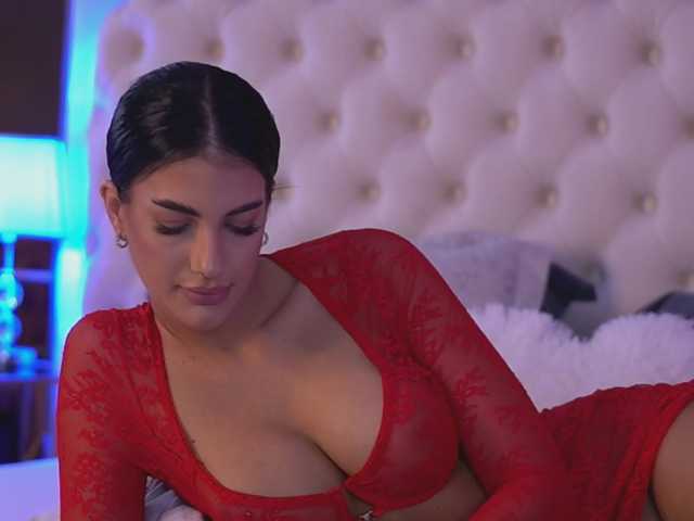 Sex chat gratuit in direct cu RaisaKali pe BongaCams