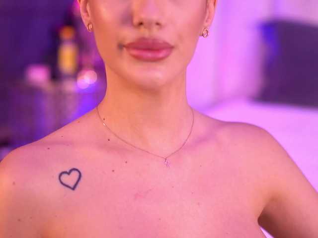 Sex chat gratuit in direct cu RaisaKali pe BongaCams