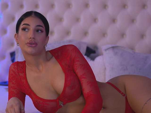 Sex chat gratuit in direct cu RaisaKali pe BongaCams