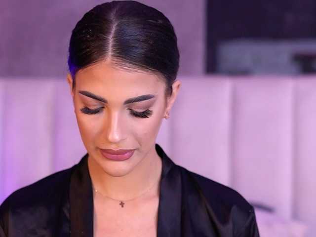 Sex chat gratuit in direct cu RaisaKali pe BongaCams