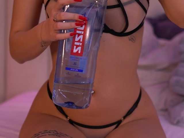 Sex chat gratuit in direct cu RaisaKali pe BongaCams