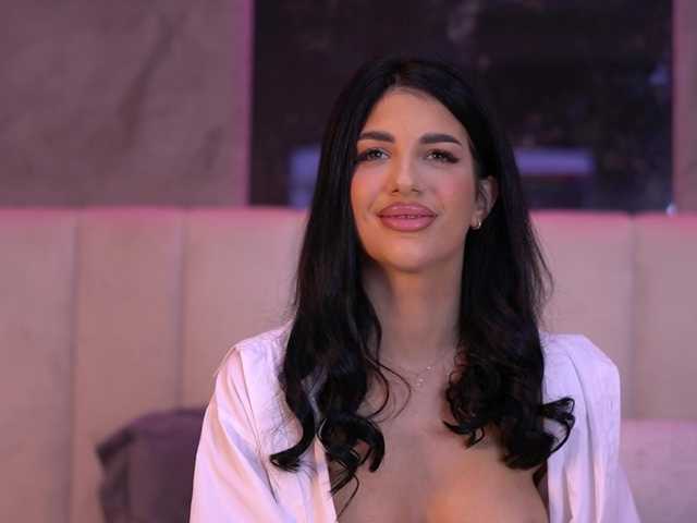 Sex chat gratuit in direct cu RaisaKali pe BongaCams