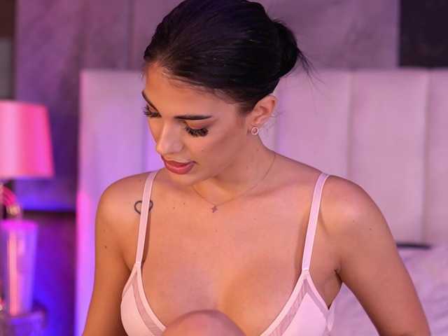 Sex chat gratuit in direct cu RaisaKali pe BongaCams