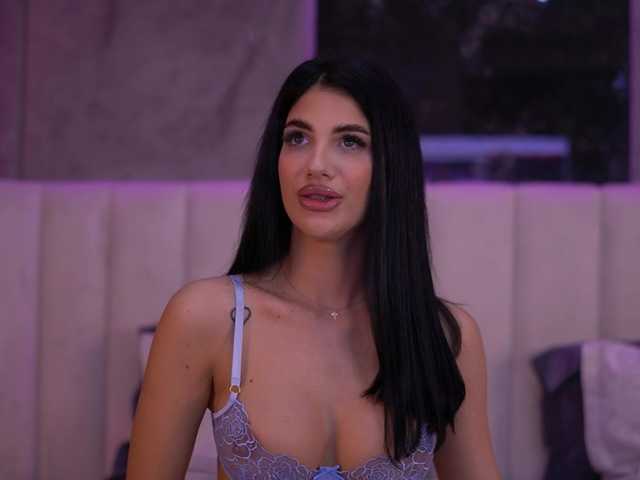 Sex chat gratuit in direct cu RaisaKali pe BongaCams