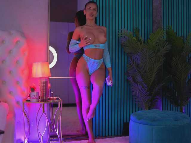 Sex chat gratuit in direct cu RaisaKali pe BongaCams